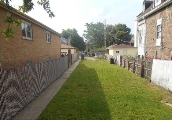 821 W 33rd Pl., Chicago, IL 60608