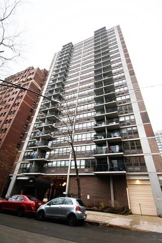 2740 N Pine Grove Ave. #15B, Chicago, IL 60614