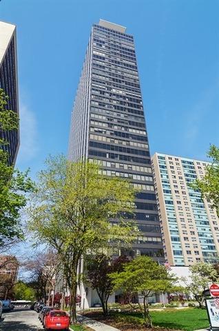3150 N Lake Shore Dr. #24F, Chicago, IL 60657