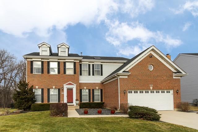 325 W Hampshire Dr., Bloomingdale, IL 60108