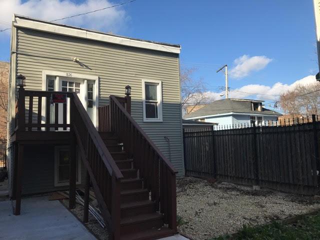 826 N Ridgeway Ave., Chicago, IL 60651