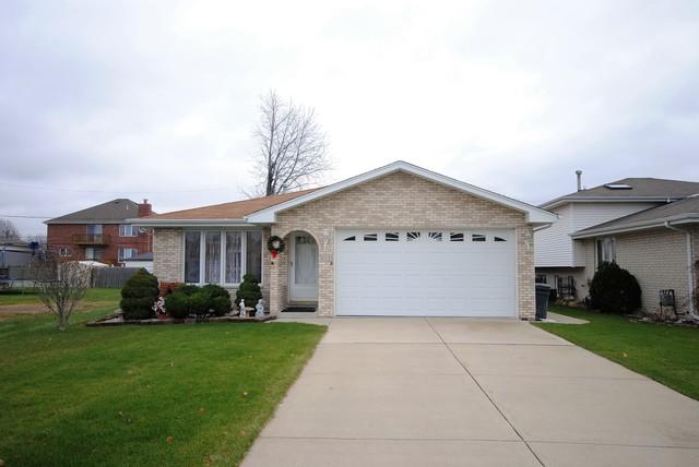 8325 S 79th Ct., Justice, IL 60458