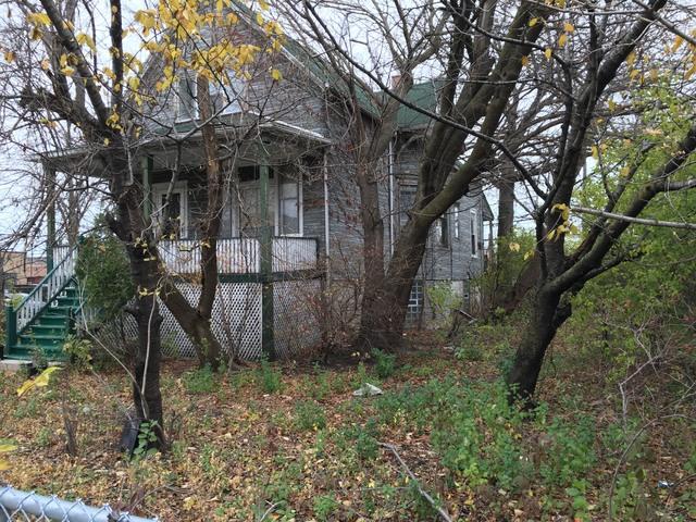 5323 N Kedzie Ave., Chicago, IL 60625