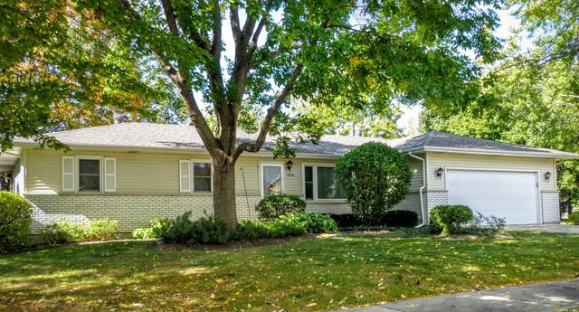 406 Hickory St., North Aurora, IL 60542