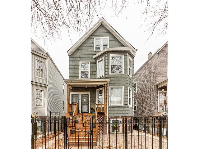 2923 N Springfield Ave., Chicago, IL 60618