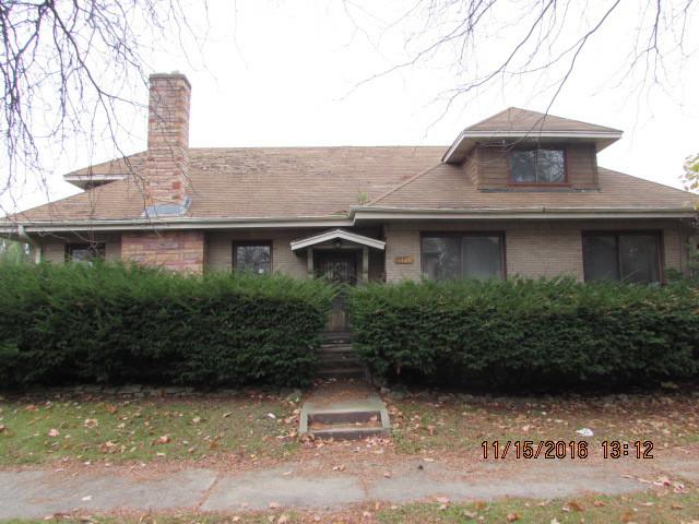 1447 S 16th Ave., Maywood, IL 60153