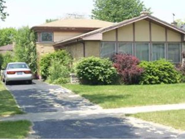 9412 Oliphant Ave., Morton Grove, IL 60053