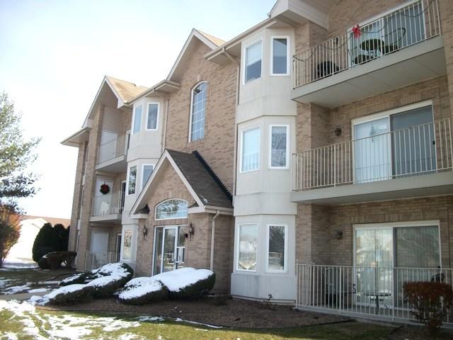 5361 W Mint Julip Dr. #101, Alsip, IL 60803