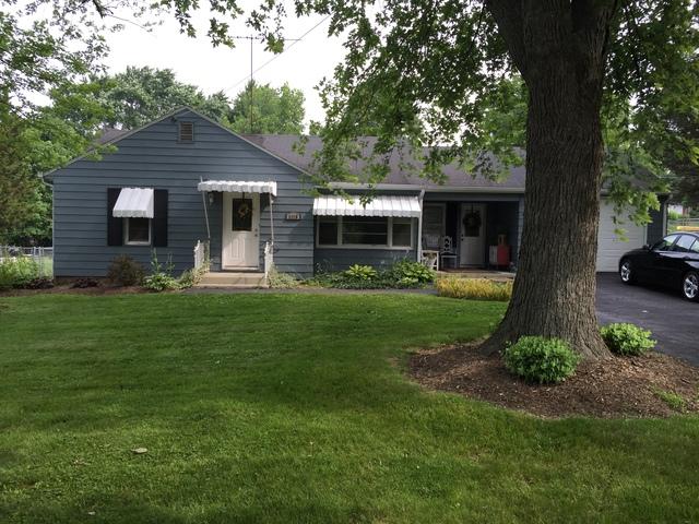 1110 Ronzheimer Ave., St. Charles, IL 60174