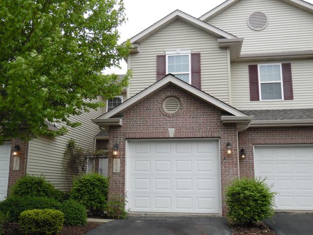 293 Bent Grass Cir. #B, Dekalb, IL 60115
