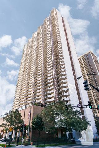 6033 N Sheridan Rd. #18L, Chicago, IL 60660