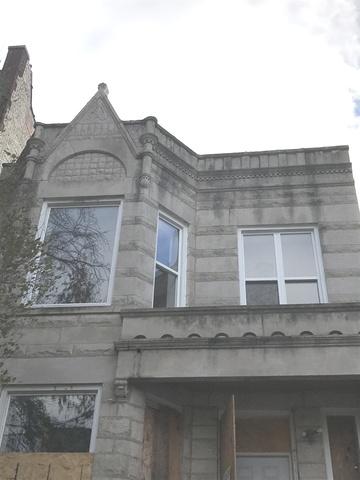 4211 W Gladys Ave., Chicago, IL 60624
