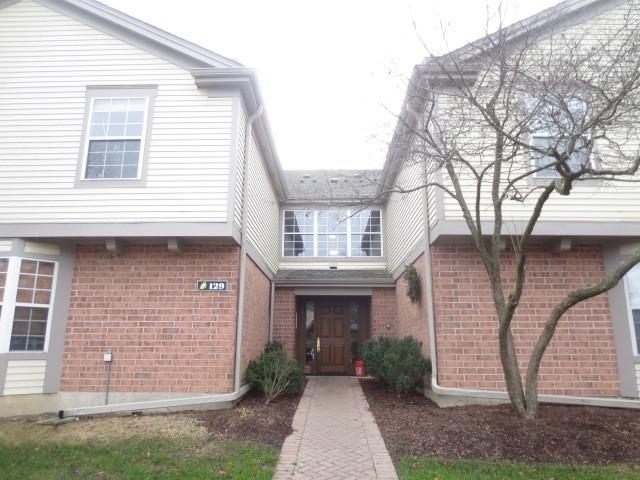 129 White Oak Ct. #10, Schaumburg, IL 60195