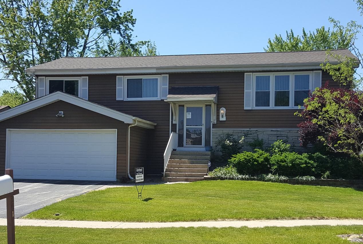 561 Emerson Cir., Bolingbrook, IL 60440