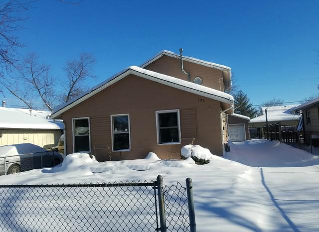 127 Bellevue Dr., Round Lake Park, IL 60073