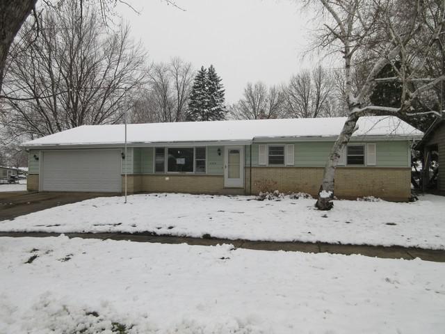2212 Maple Ave., Machesney Park, IL 61115