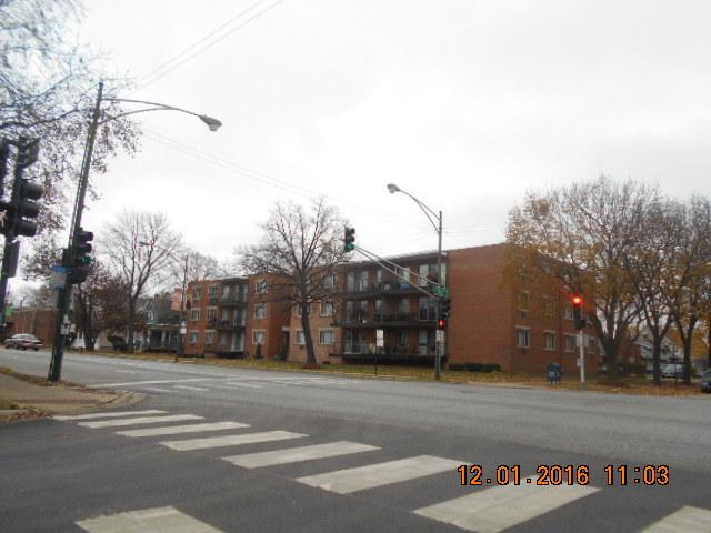 2215 W 111th St. #206, Chicago, IL 60643