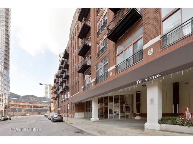 360 W Illinois St. #221, Chicago, IL 60654