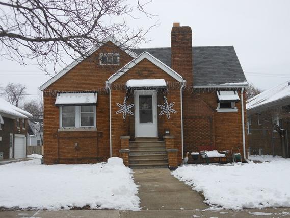 1325 Kenmore Ave., Joliet, IL 60435