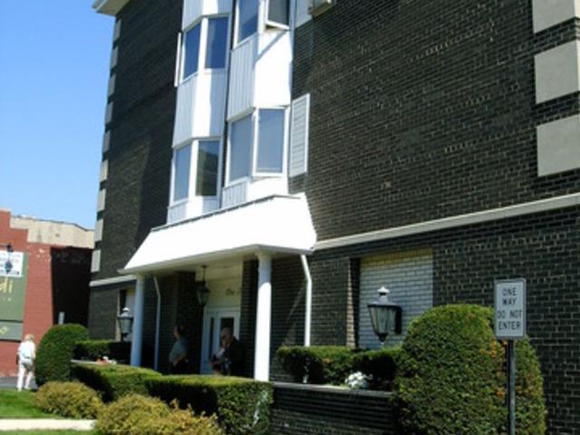 150 S Oak Park Ave. #308, Oak Park, IL 60302