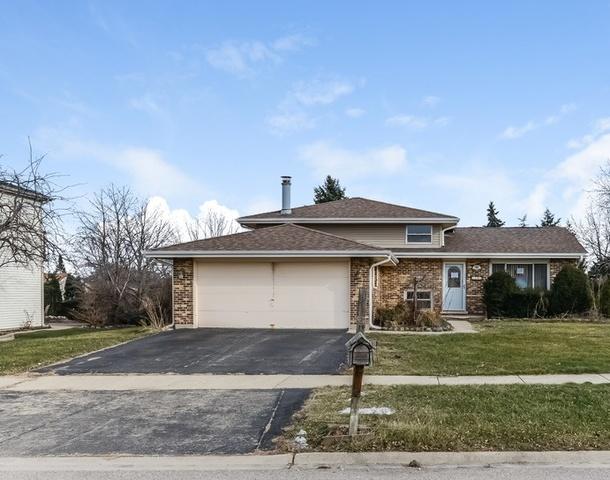 3903 N Galesburg Ave., Arlington Heights, IL 60004