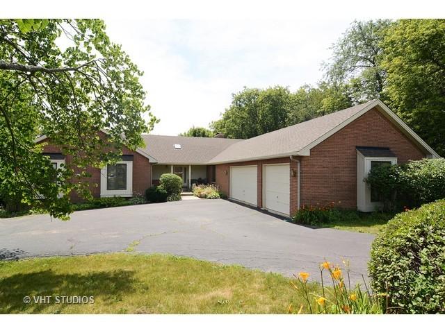 21987 W Kathy Ln., Hawthorn Woods, IL 60047