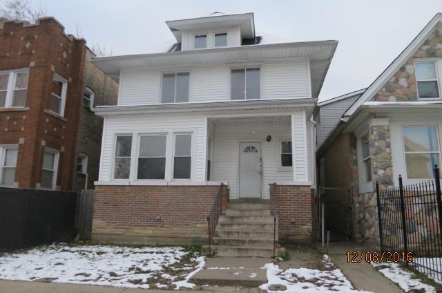 5405 W Walton St., Chicago, IL 60651