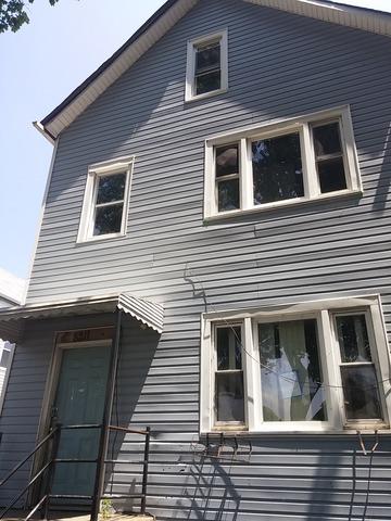8211 S Houston Ave., Chicago, IL 60617
