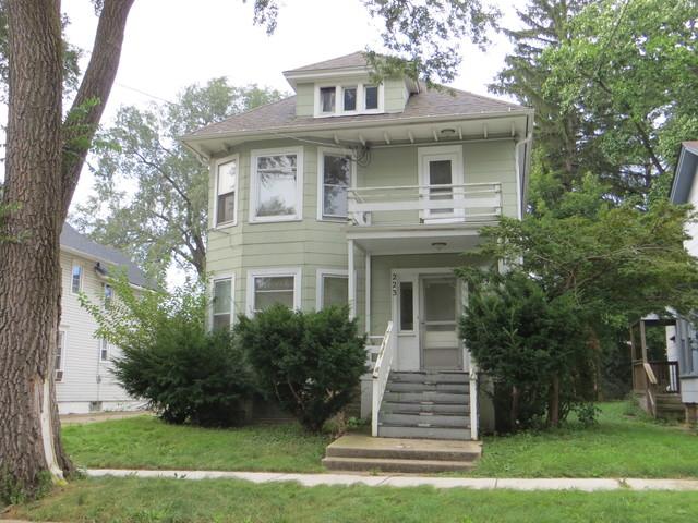 221 T St., Aurora, IL 60505