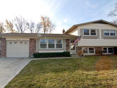 607 W Brittany Dr., Arlington Heights, IL 60004