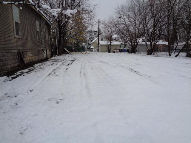 10744 S Perry Ave., Chicago, IL 60628