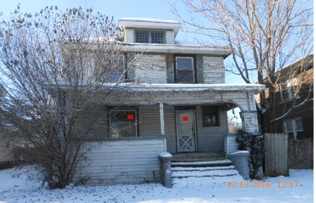 319 N Pine St., Joliet, IL 60435