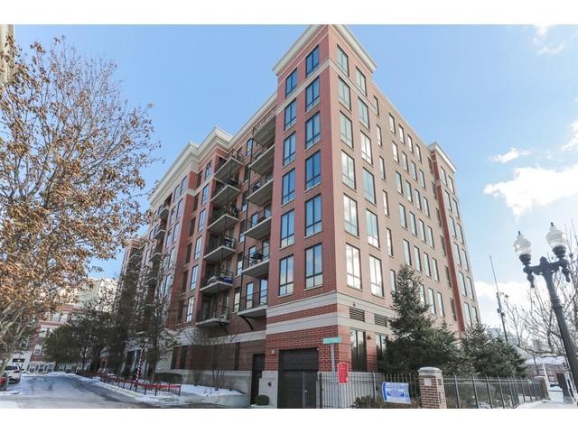 343 W Old Town Ct. #208, Chicago, IL 60610