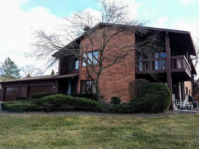 3105 Toulon Dr. #2F, Northbrook, IL 60062