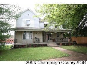 229 E Lincoln St, St. Joseph, IL 61873