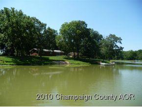 3213 Greenwood Dr, Dewey, IL 61840