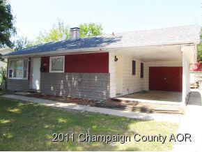 28 Hedge Ct, Champaign, IL 61821