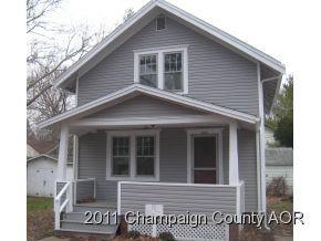 605 Harwood Ct, Champaign, IL 61820