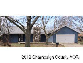 28 Willow Ct, Champaign, IL 61801