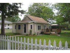 303 W South St, Seymour, IL 61875