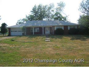 1285 Cr 2125 E, St. Joseph, IL 61873