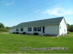 23875 N Algonquin Dr, Canton, IL 61520