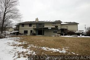1207 Cr 2500 E, St. Joseph, IL 61873