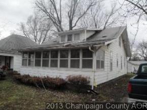1222 S Cherry St, Centralia, IL 62801