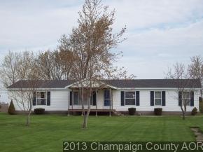 290 E Cr 1350 N, Atwood, IL 61913