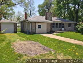 711 E Olympian Dr, Urbana, IL 61802