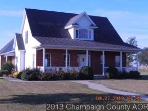 1469 Cr 2500 N, Arthur, IL 61911