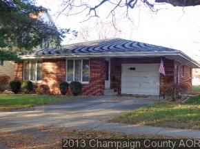 110 N Pine, Villa Grove, IL 61956