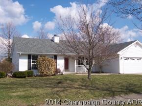 414 Laurel Dr, St. Joseph, IL 61873