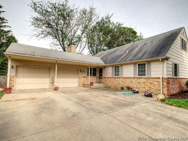 2108 Plymouth Dr, Champaign, IL 61821